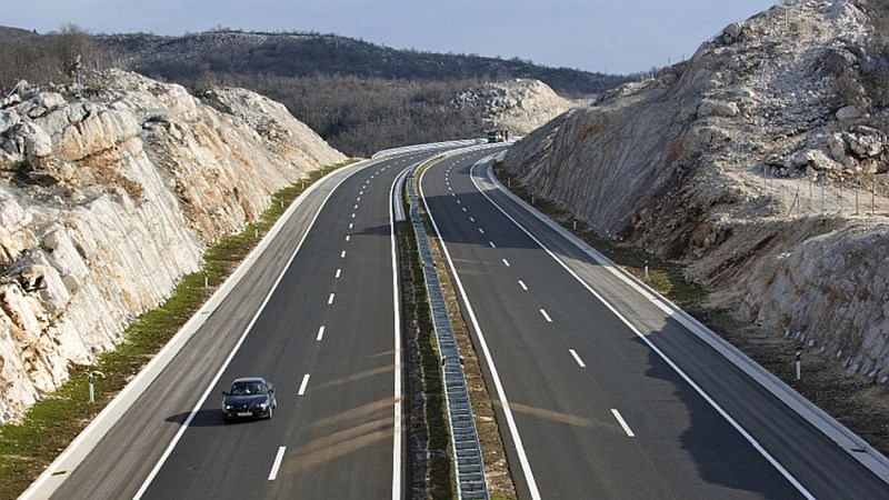 Monetizacija nije prodaja, država ostaje vlasnik autocesta, ali dug za autoceste moramo vratiti